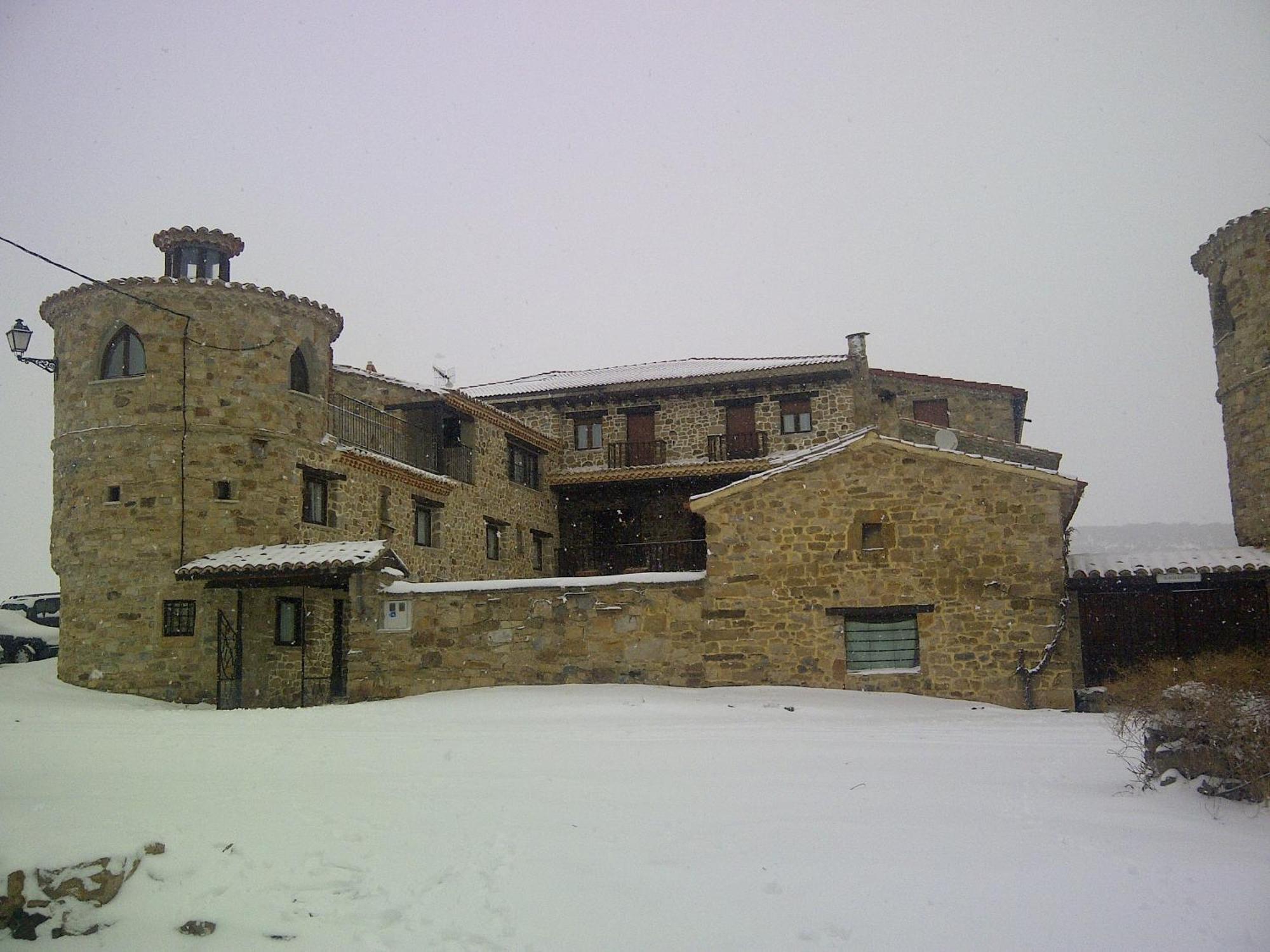 Matute de la Sierra Casona Santa Colomaゲストハウス エクステリア 写真